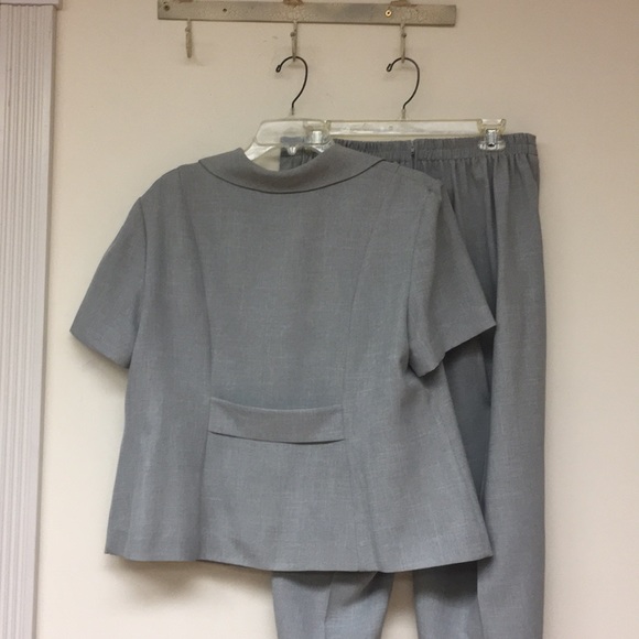 Gemini Women’s Petite Pant Suit Size 14p - Picture 5 of 6